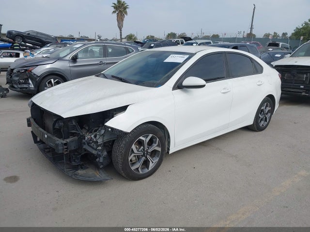 KIA Forte Lxs 2020 3KPF24ADXLE148603 Image 2