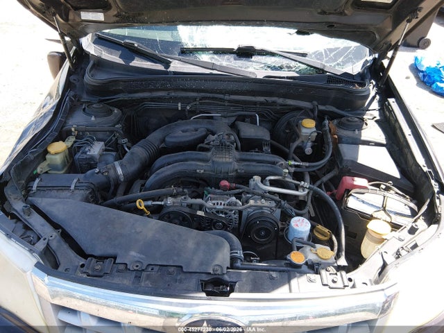 45277230 :رقم المزاد ، JF2SHAEC8DH409074 vin ، 2013 Subaru Forester 2.5x Limited مزاد بيع