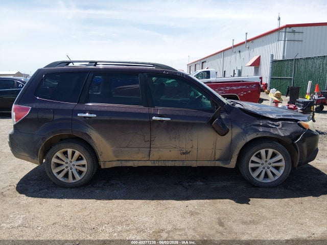 45277230 :رقم المزاد ، JF2SHAEC8DH409074 vin ، 2013 Subaru Forester 2.5x Limited مزاد بيع