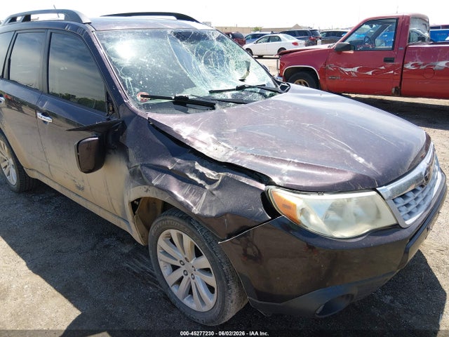 45277230 :رقم المزاد ، JF2SHAEC8DH409074 vin ، 2013 Subaru Forester 2.5x Limited مزاد بيع