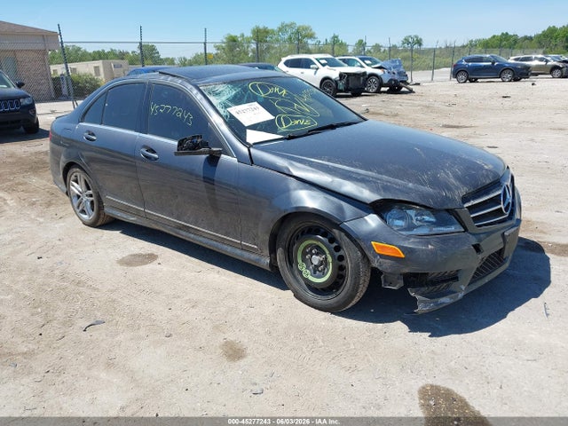 Aukcja sprzedaży 2013 Mercedes-benz C 300 Sport 4matic, vin: WDDGF8AB1DR259700, numer aukcji: 45277243
