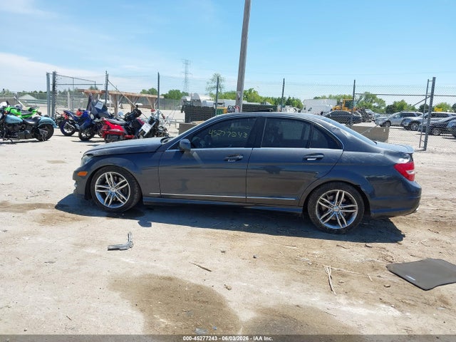 Aukcja sprzedaży 2013 Mercedes-benz C 300 Sport 4matic, vin: WDDGF8AB1DR259700, numer aukcji: 45277243