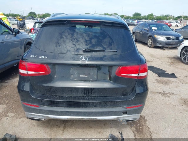 2019 Mercedes-benz Glc 300 მანქანა იყიდება აუქციონზე, vin: WDC0G4JB2KV164417, აუქციონის ნომერი: 45277291