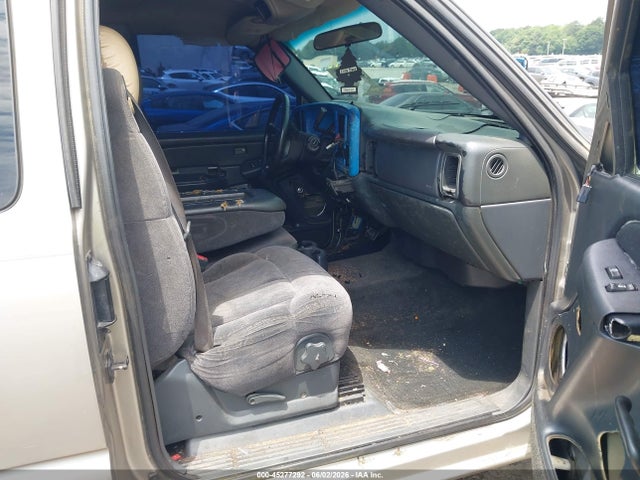 Продажа на аукционе авто 2002 Chevrolet Silverado 1500 Ls, vin: 2GCEC19V521423455, номер лота: 45277292