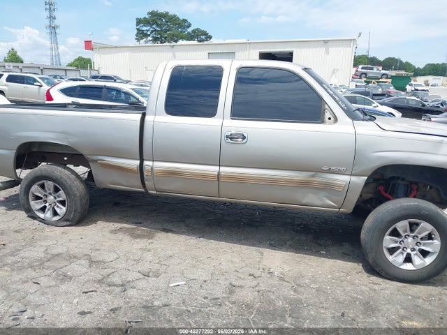 Продажа на аукционе авто 2002 Chevrolet Silverado 1500 Ls, vin: 2GCEC19V521423455, номер лота: 45277292