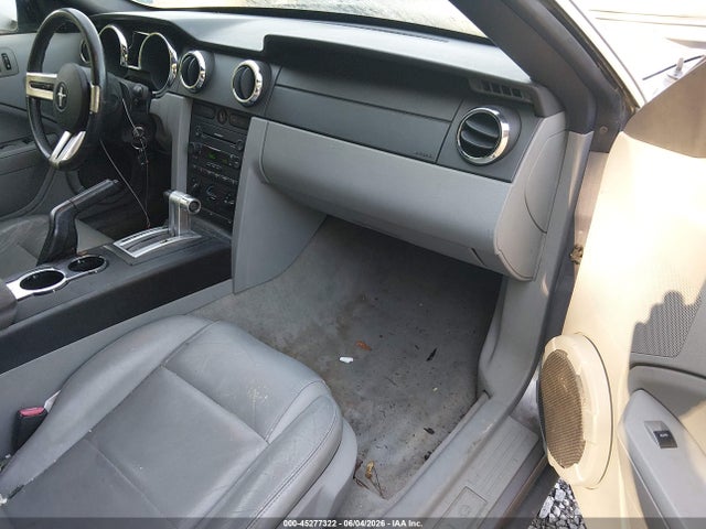 Продаж на аукціоні авто 2006 Ford Mustang V6, vin: 1ZVFT84N965206576, номер лоту: 45277322