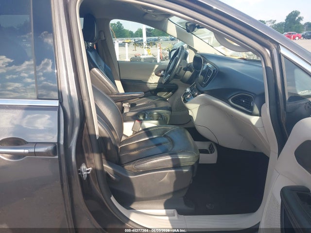 Aukcja sprzedaży 2017 Chrysler Pacifica Touring-l, vin: 2C4RC1BG1HR661519, numer aukcji: 45277364