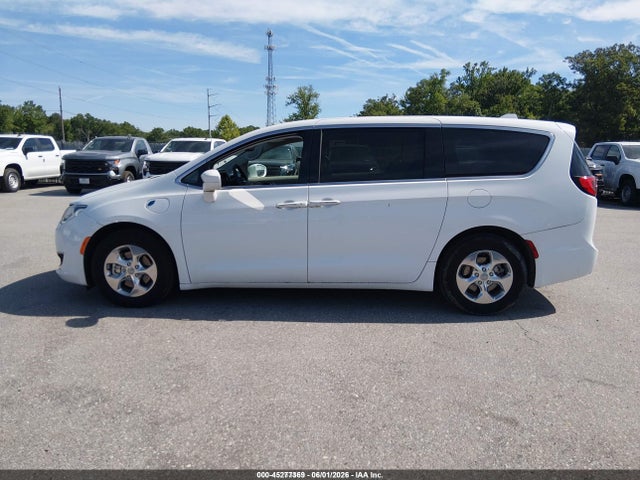Продаж на аукціоні авто 2019 Chrysler Pacifica Hybrid Touring Plus, vin: 2C4RC1H78KR679076, номер лоту: 45277369