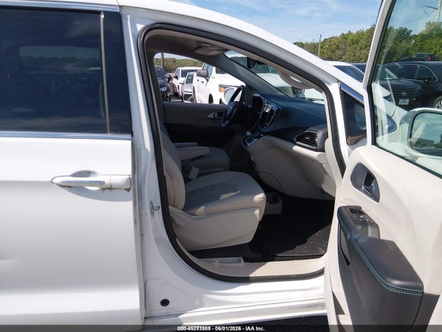 Продаж на аукціоні авто 2019 Chrysler Pacifica Hybrid Touring Plus, vin: 2C4RC1H78KR679076, номер лоту: 45277369