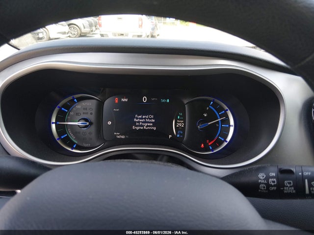 Продаж на аукціоні авто 2019 Chrysler Pacifica Hybrid Touring Plus, vin: 2C4RC1H78KR679076, номер лоту: 45277369