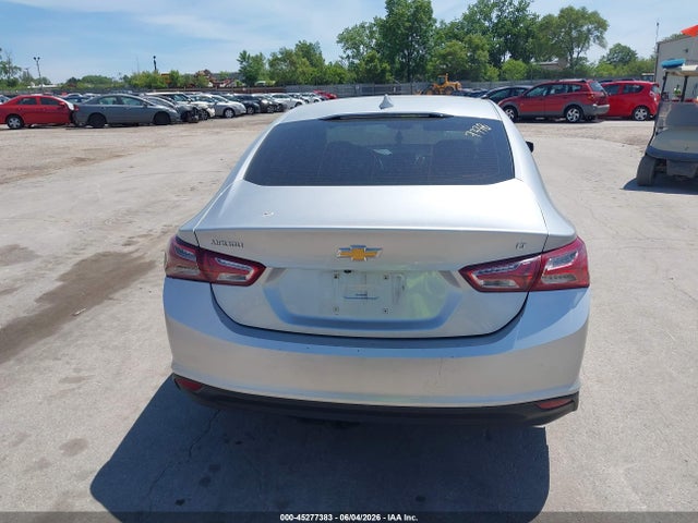 1G1ZD5STXNF132115 Chevrolet Malibu Fwd Lt