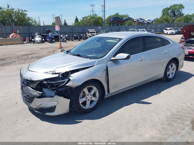 1G1ZD5STXNF132115 Chevrolet Malibu Fwd Lt