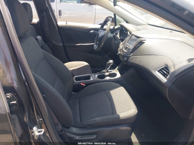 1G1BE5SM6H7256727 Chevrolet Cruze Lt Auto