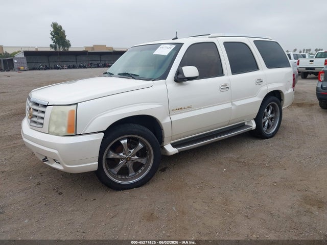 45277425 :رقم المزاد ، 1GYEC63T52R266810 vin ، 2002 Cadillac Escalade Standard مزاد بيع