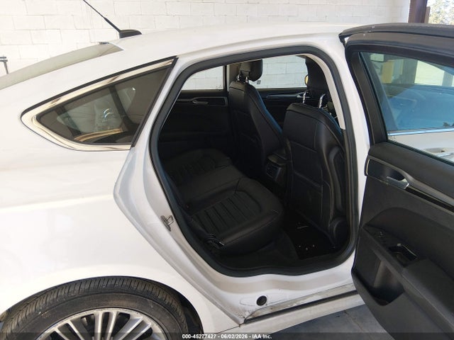 Auction sale of the 2014 Ford Fusion Hybrid Se, vin: 3FA6P0LU2ER142612, lot number: 45277427