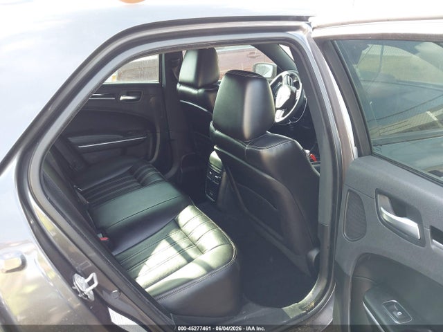 2022 Chrysler 300 S მანქანა იყიდება აუქციონზე, vin: 2C3CCABG8NH221762, აუქციონის ნომერი: 45277461