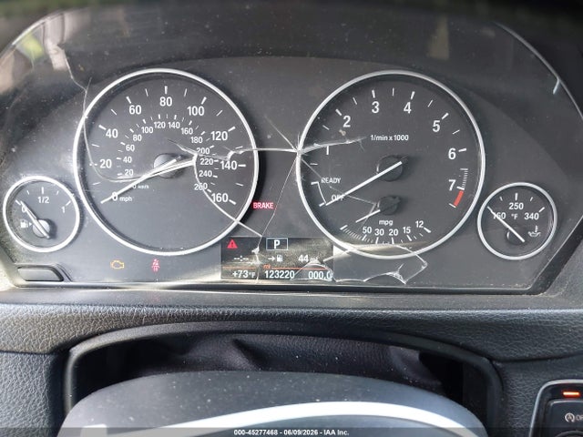 BMW 328I 2014 WBA3C1G52ENR49939 Image 7