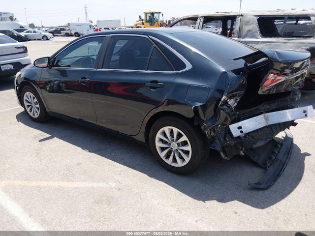 Toyota CAMRY LE 2015 4T4BF1FK8FR466459 Image 3