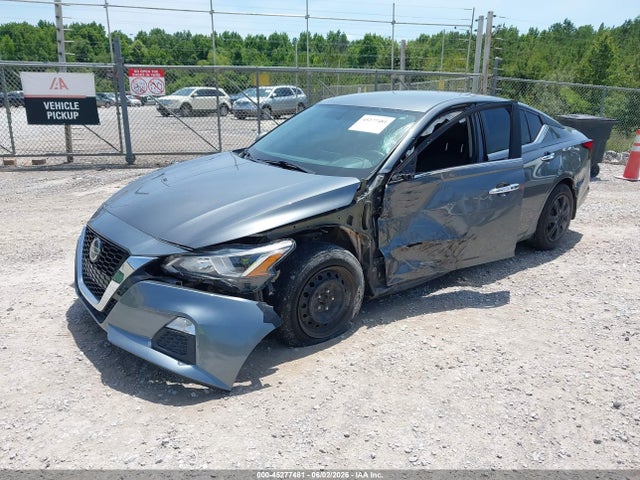 45277481 :رقم المزاد ، 1N4BL4BV3LN316635 vin ، 2020 Nissan Altima S Fwd مزاد بيع