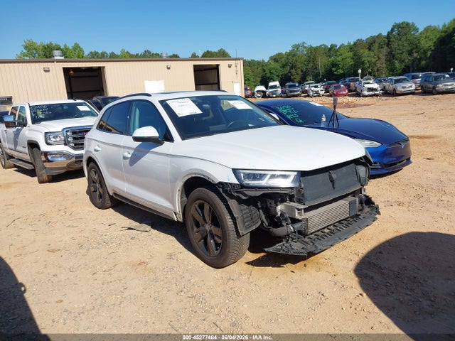 45277484 :رقم المزاد ، WA1BNAFY7K2021975 vin ، 2019 Audi Q5 45 Premium مزاد بيع
