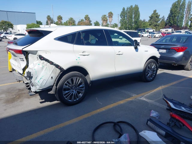 Toyota Venza Limited 2021 JTEAAAAHXMJ061038 Image 4