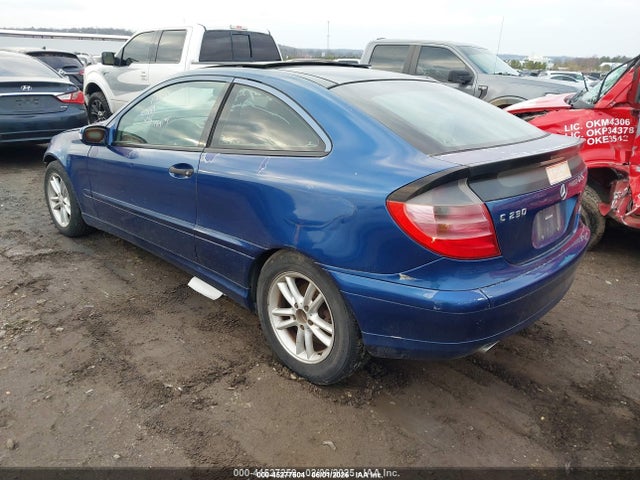 Aukcja sprzedaży 2002 Mercedes-benz C-class, vin: WDBRN47JX2A319920, numer aukcji: 45277504