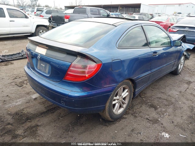 Aukcja sprzedaży 2002 Mercedes-benz C-class, vin: WDBRN47JX2A319920, numer aukcji: 45277504
