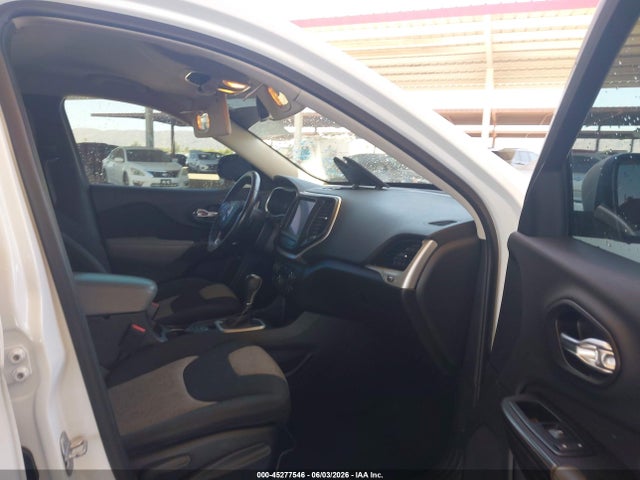 Jeep Cherokee Latitude 2014 1C4PJLCB4EW155004 Image 5