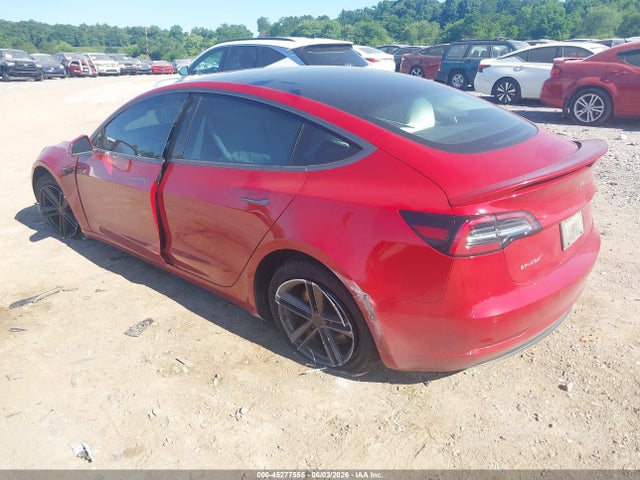 Tesla Model 3 Long Range/performance 2019 5YJ3E1EB1KF390898 Image 3