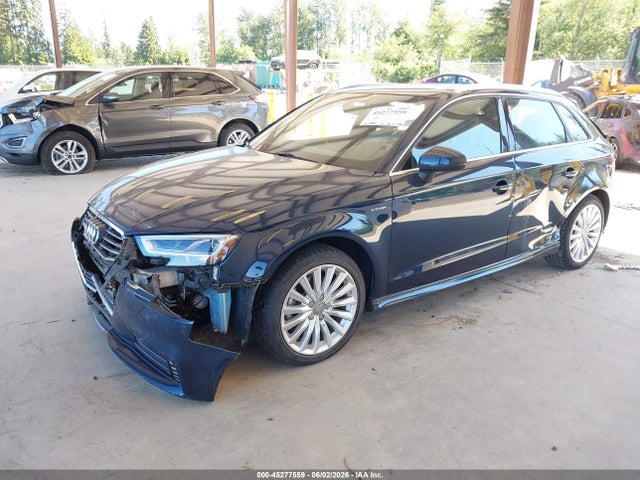 Audi A3 E-tron 1.4t Premium/1.4t Tech Premium 2018 WAUTPBFF0JA062636 Image 2