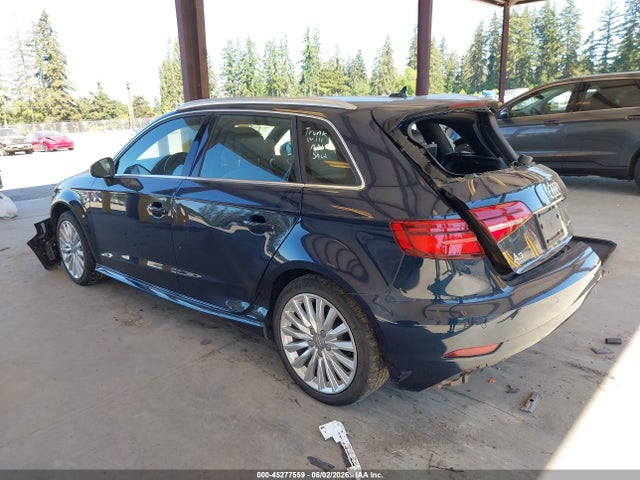 WAUTPBFF0JA062636 Audi A3 E-tron 1.4t Premium/1.4t Tech Premium