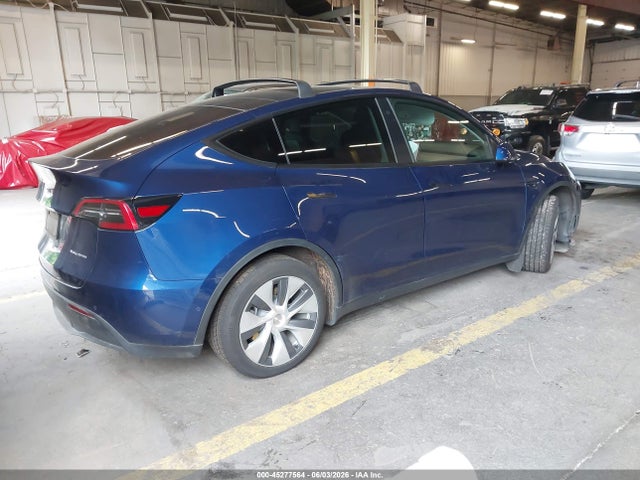 Продаж на аукціоні авто 2022 Tesla Model Y Long Range Dual Motor All-wheel Drive, vin: 7SAYGDEE8NF428579, номер лоту: 45277564
