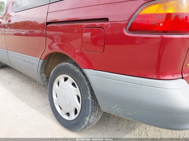 45277565 :رقم المزاد ، 4T3ZF13C6WU074593 vin ، 1998 Toyota Sienna Le مزاد بيع
