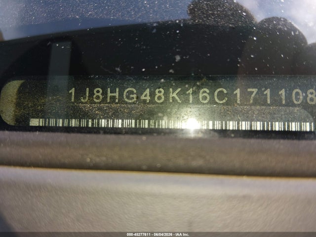 45277611 :رقم المزاد ، 1J8HG48K16C171108 vin ، 2006 Jeep Commander مزاد بيع