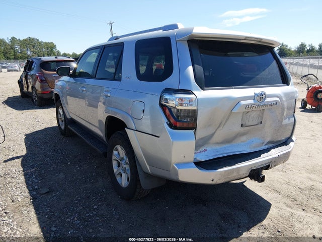 Toyota 4RUNNER SR5 2014 JTEBU5JR8E5156526 Image 3