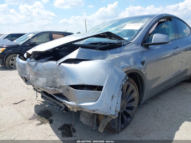 Aukcja sprzedaży 2024 Tesla Model Y Performance Dual Motor All-wheel Drive, vin: 7SAYGDEFXRA327636, numer aukcji: 45277682