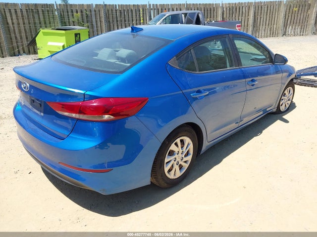 2017 Hyundai Elantra Se მანქანა იყიდება აუქციონზე, vin: 5NPD74LF5HH103028, აუქციონის ნომერი: 45277745