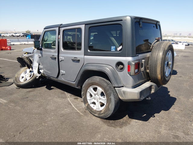 1C4HJXDG8JW136603 Jeep Wrangler Unlimited Sport S 4x4
