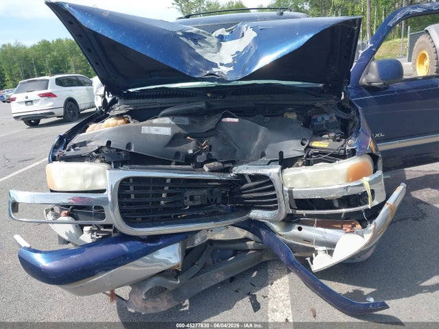2002 Gmc Yukon Xl 1500 Slt მანქანა იყიდება აუქციონზე, vin: 3GKFK16Z82G310299, აუქციონის ნომერი: 45277830