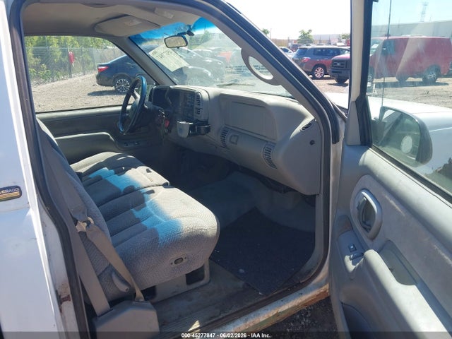 1998 Chevrolet K1500 Fleetside მანქანა იყიდება აუქციონზე, vin: 1GCEK14R3WZ176060, აუქციონის ნომერი: 45277847