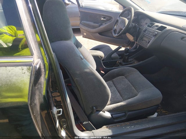 2001 Honda Accord 2.3 Ex მანქანა იყიდება აუქციონზე, vin: 1HGCG31501A004910, აუქციონის ნომერი: 45277857