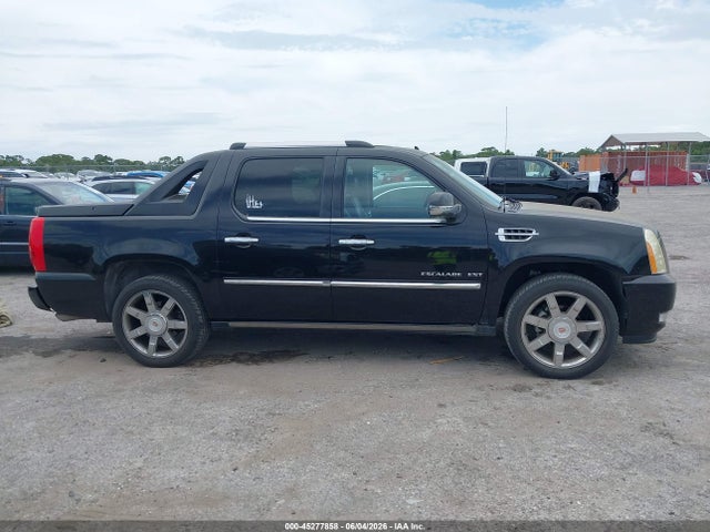 2011 Cadillac Escalade Ext Premium მანქანა იყიდება აუქციონზე, vin: 3GYT4NEF6BG312635, აუქციონის ნომერი: 45277858