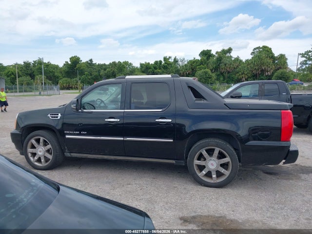 2011 Cadillac Escalade Ext Premium მანქანა იყიდება აუქციონზე, vin: 3GYT4NEF6BG312635, აუქციონის ნომერი: 45277858