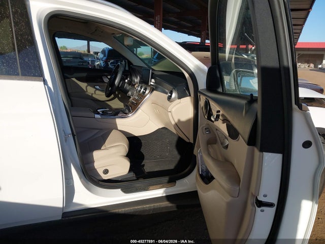 Aukcja sprzedaży 2016 Mercedes-benz Glc 300, vin: WDC0G4JB7GF042556, numer aukcji: 45277891