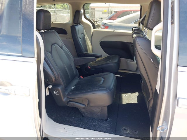 Aukcja sprzedaży 2017 Chrysler Pacifica Touring-l Plus, vin: 2C4RC1EG2HR796648, numer aukcji: 45277920