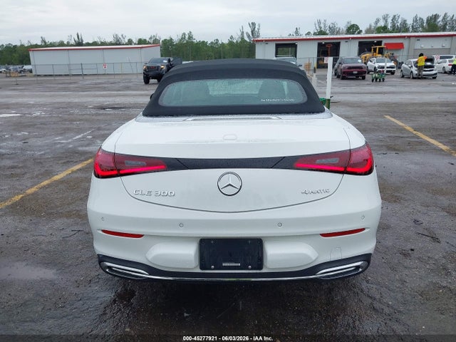 W1KMK4HB7SF055348 Mercedes-Benz Cle 300 4matic