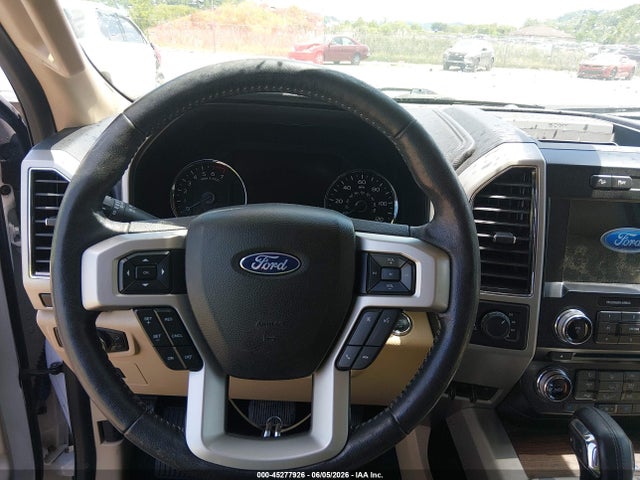 45277926 :رقم المزاد ، 1FTEW1EG0HFA52561 vin ، 2017 Ford F-150 Lariat مزاد بيع