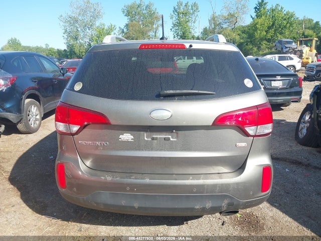 2015 Kia Sorento Lx მანქანა იყიდება აუქციონზე, vin: 5XYKTCA63FG597538, აუქციონის ნომერი: 45277930