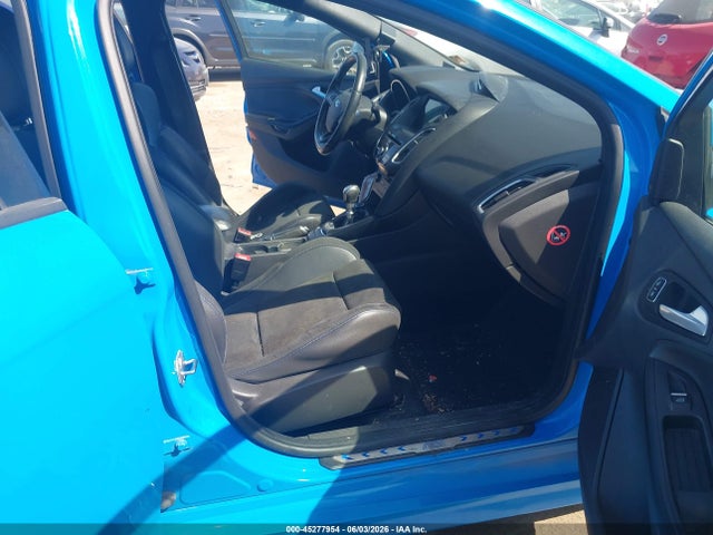 Ford FOCUS RS 2017 WF0DP3TH6H4119740 Image 5