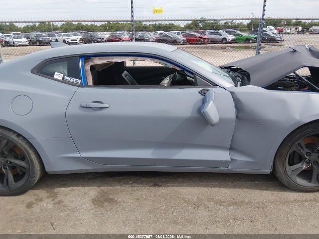 Chevrolet Camaro 1ss 2017 1G1FE1R73H0165532 Image 13